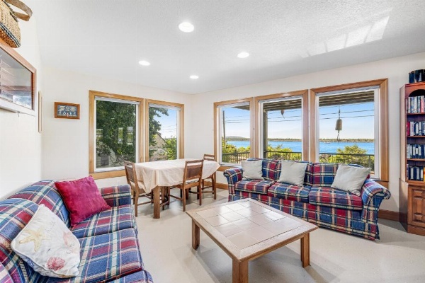 Jettyview Escape image 14